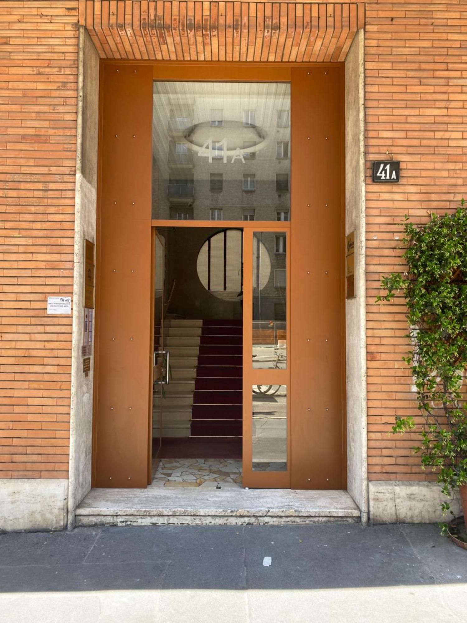 Tina41 Near Central Station,Isola,Corso Como,Piazza Gae Aulenti Milan Exterior photo